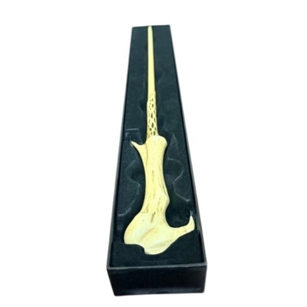 Universal Studios Harry Potter Lord Voldemort Wand with Collector Box Official